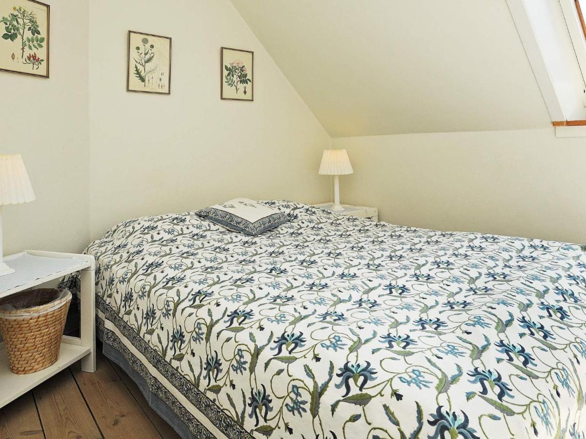 12 Person Holiday Home In Ullerslev Extérieur photo